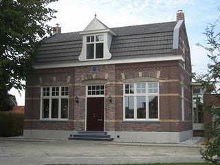 Bestand:Oude Raadhuis Vlierden na de restauratie.JPG